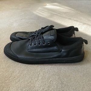 Volley International Shoes